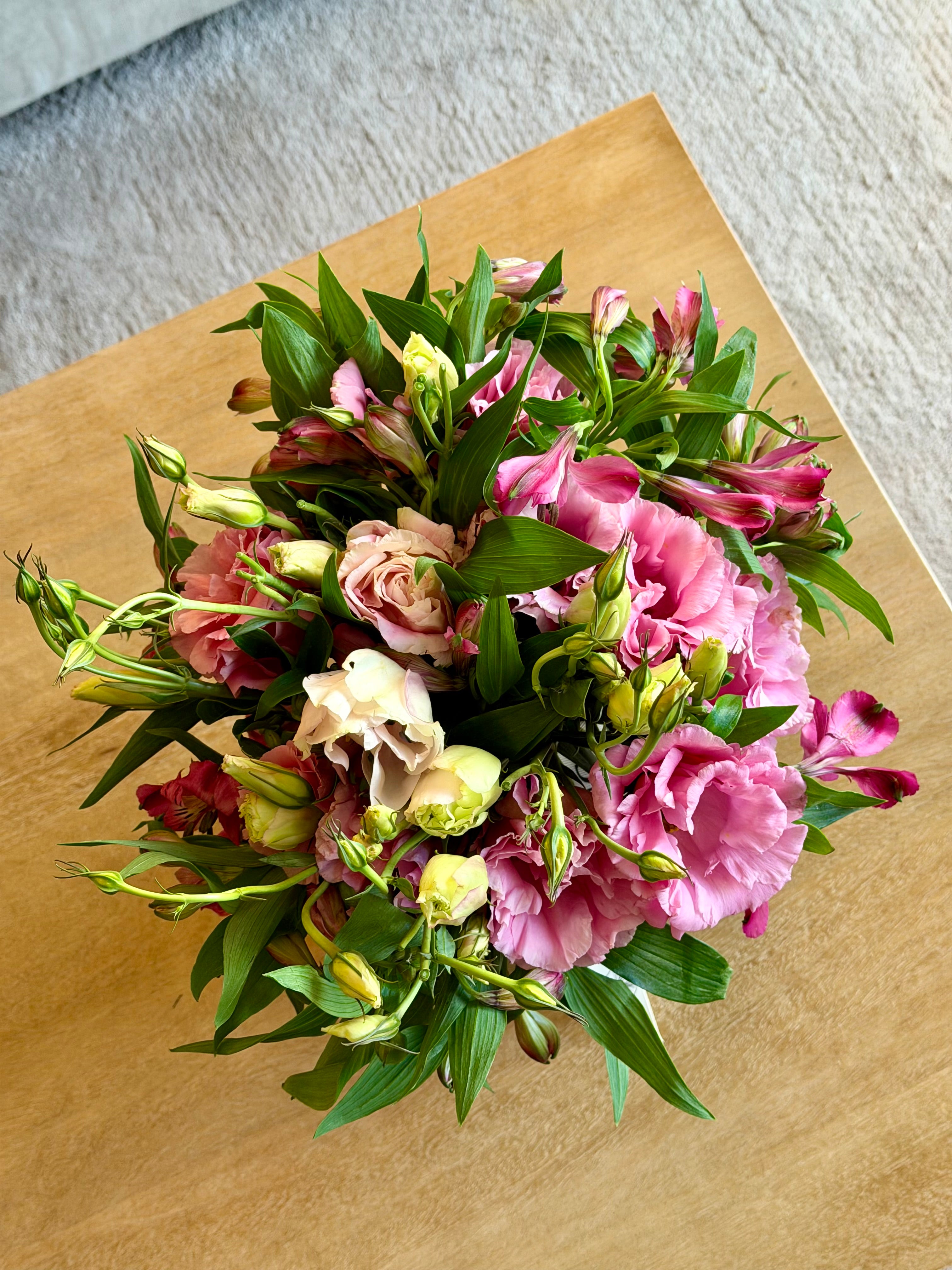 Blush Tortoiseshell Vase Arrangement | Premium Flowers Sydney