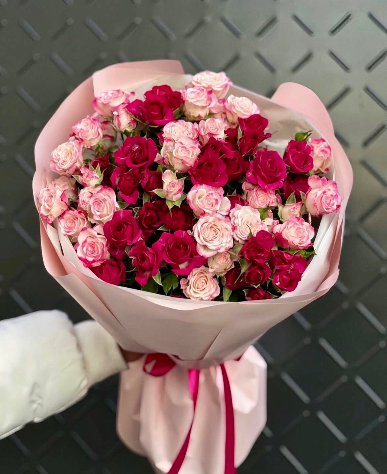 Pink Kiss Spray Rose Bouquet